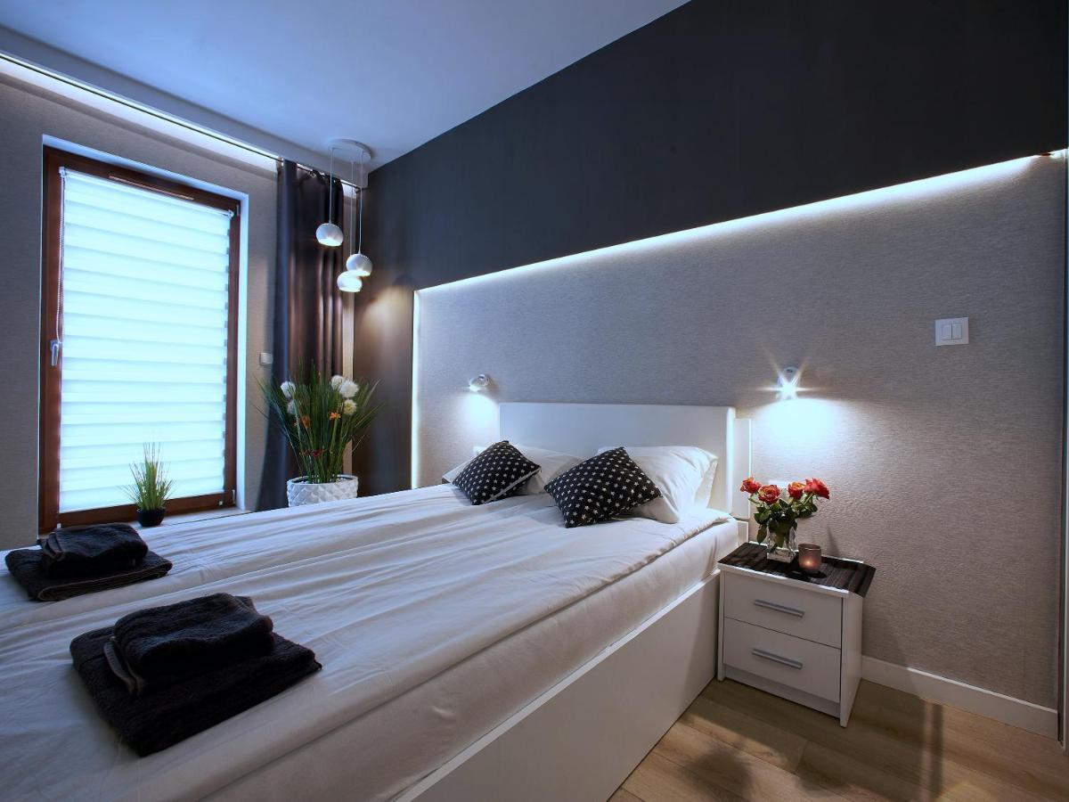 4Uapart-Apartment Suite Platan Grey Swinoujscie Exterior foto